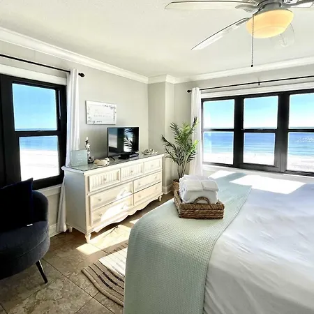 Harbour Place 511 condo